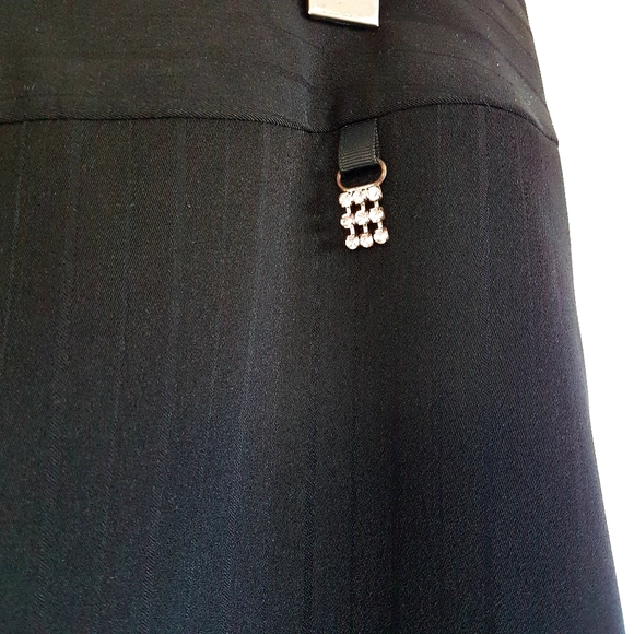 Vintage Subtle Pinstripe Skirt - Picture 4 of 9